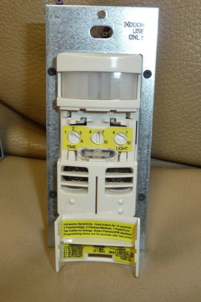 Leviton OSSMT-GDT Occcupancy Sensor Wall Switch Multi-Technology Almond