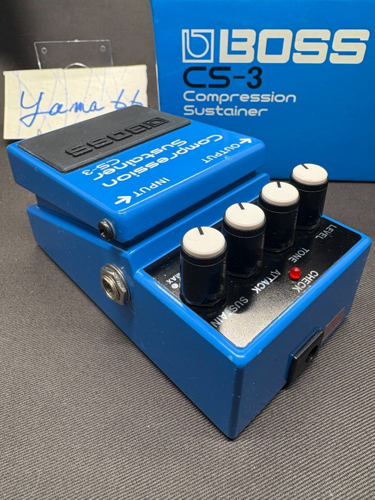 Boss CS-3 Compression Sustainer Guitar Effect Pedal with box
