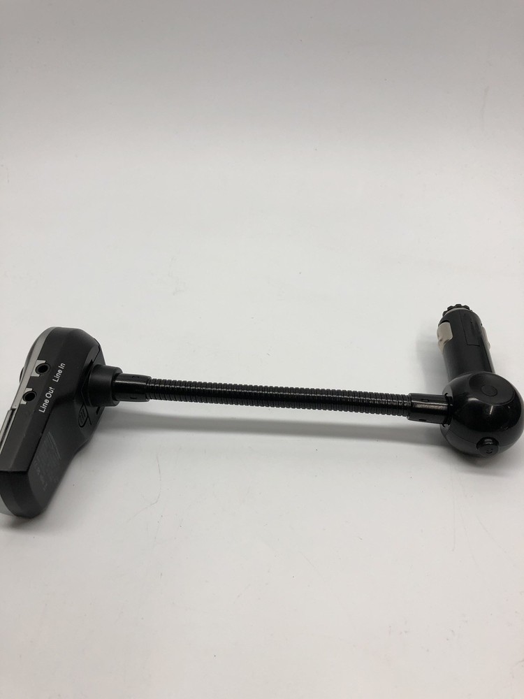 GOGROOVE FLEXSMART X2 BLUETOOTH IN CAR FM TRANSMITTER W/USB Charger.