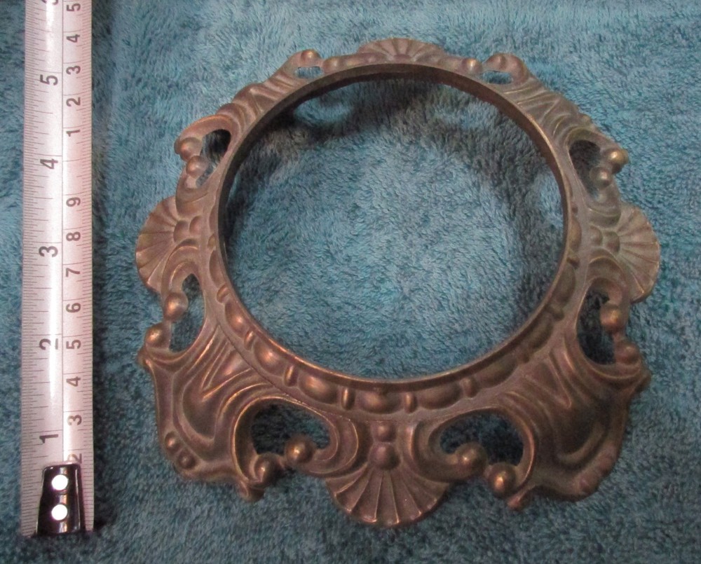 6⅝" Round Ornate Victorian or Rococo Style BRASS LAMP BASE w Scrollwork & Shell