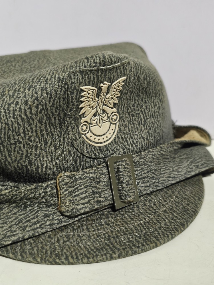 Ancienne Casquette militaire Pologne