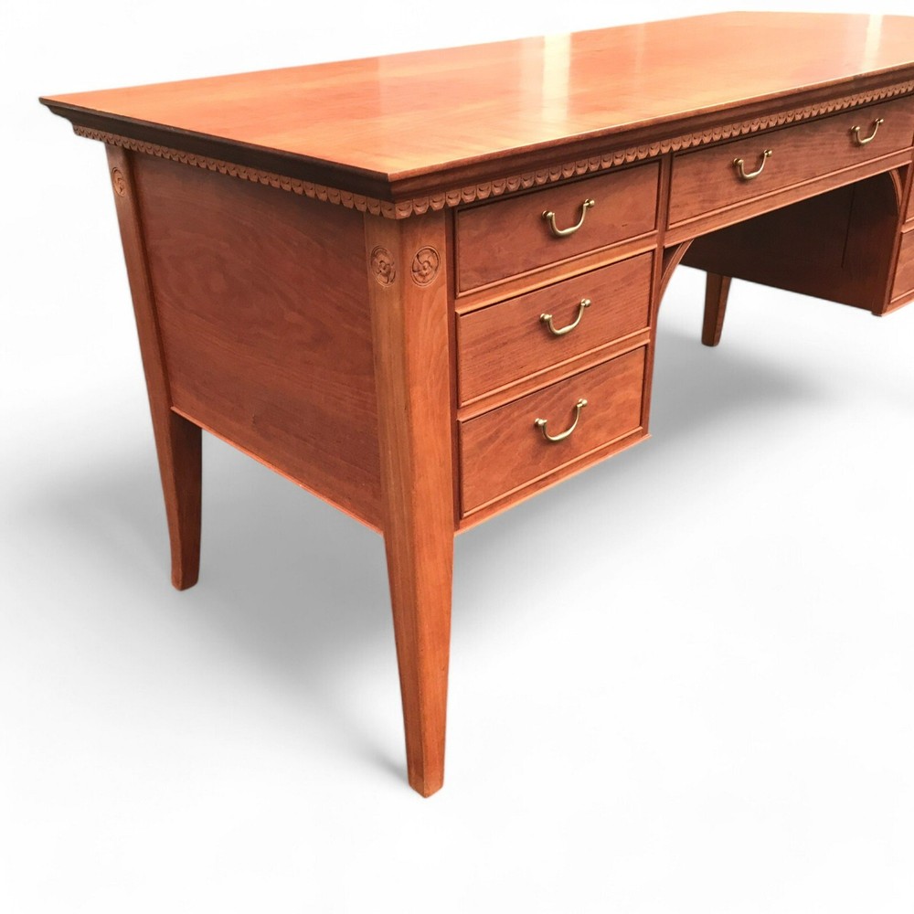 Charles Shackleton Gracie's Desk