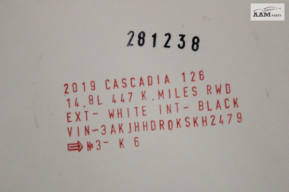 2018-2024 FREIGHTLINER CASCADIA PLUG COUPLING HOUSING CONTROL MODULE OEM