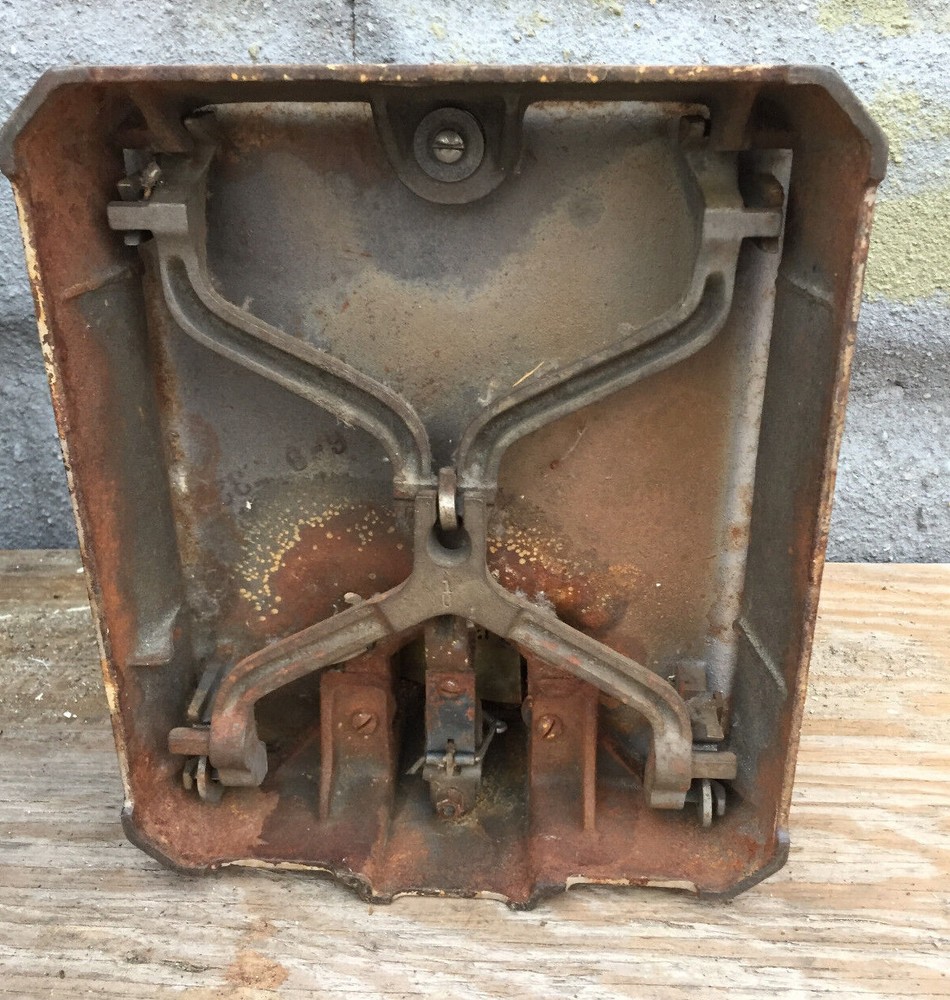 Detecto Low Boy Scale Working Condition, Distressed Rustic Vintage