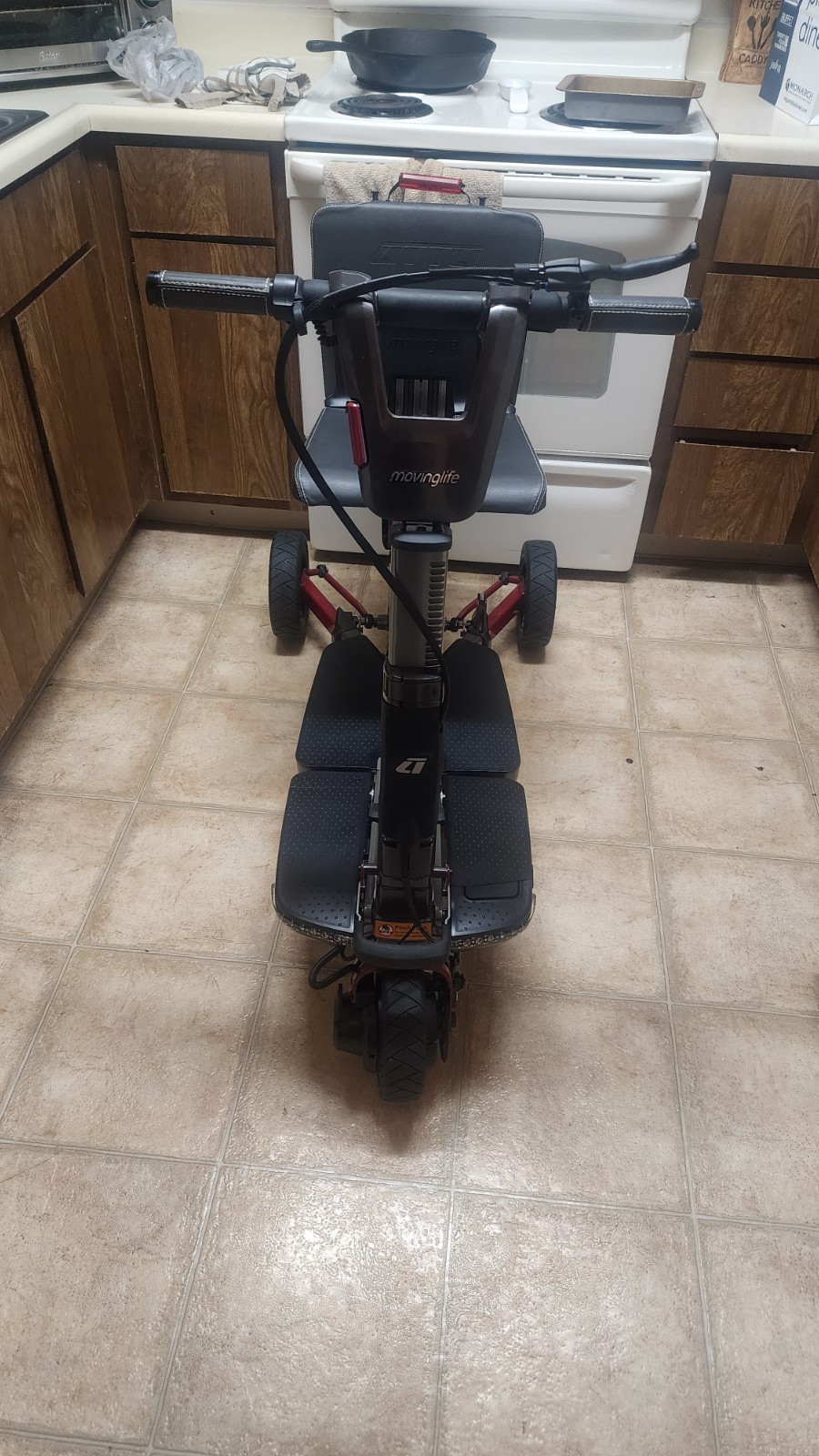 Atto Sport Scooter Portable Foldable Electric Movinglife & Extras! *Barely Used*