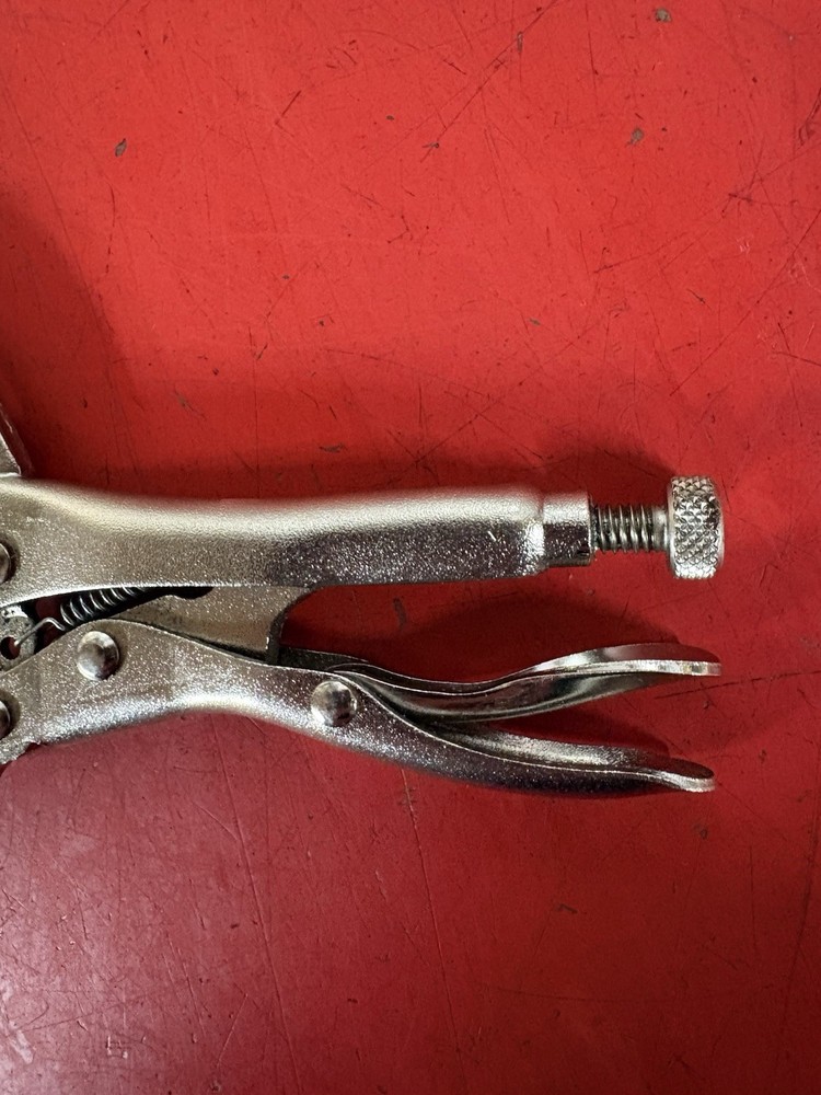 Mac Tools 4” C-Clamp Locking Pliers With Swivel Pads MLP4CCSP