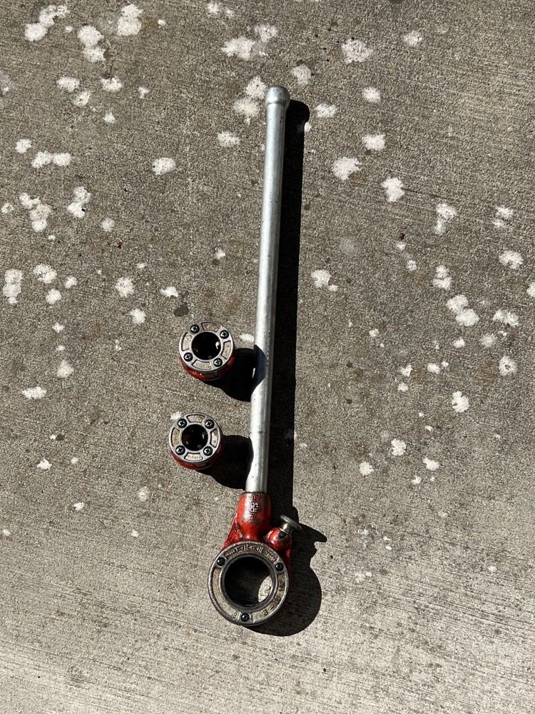 RIDGID 11-R PIPE THREADER RATHET AND HANDLE