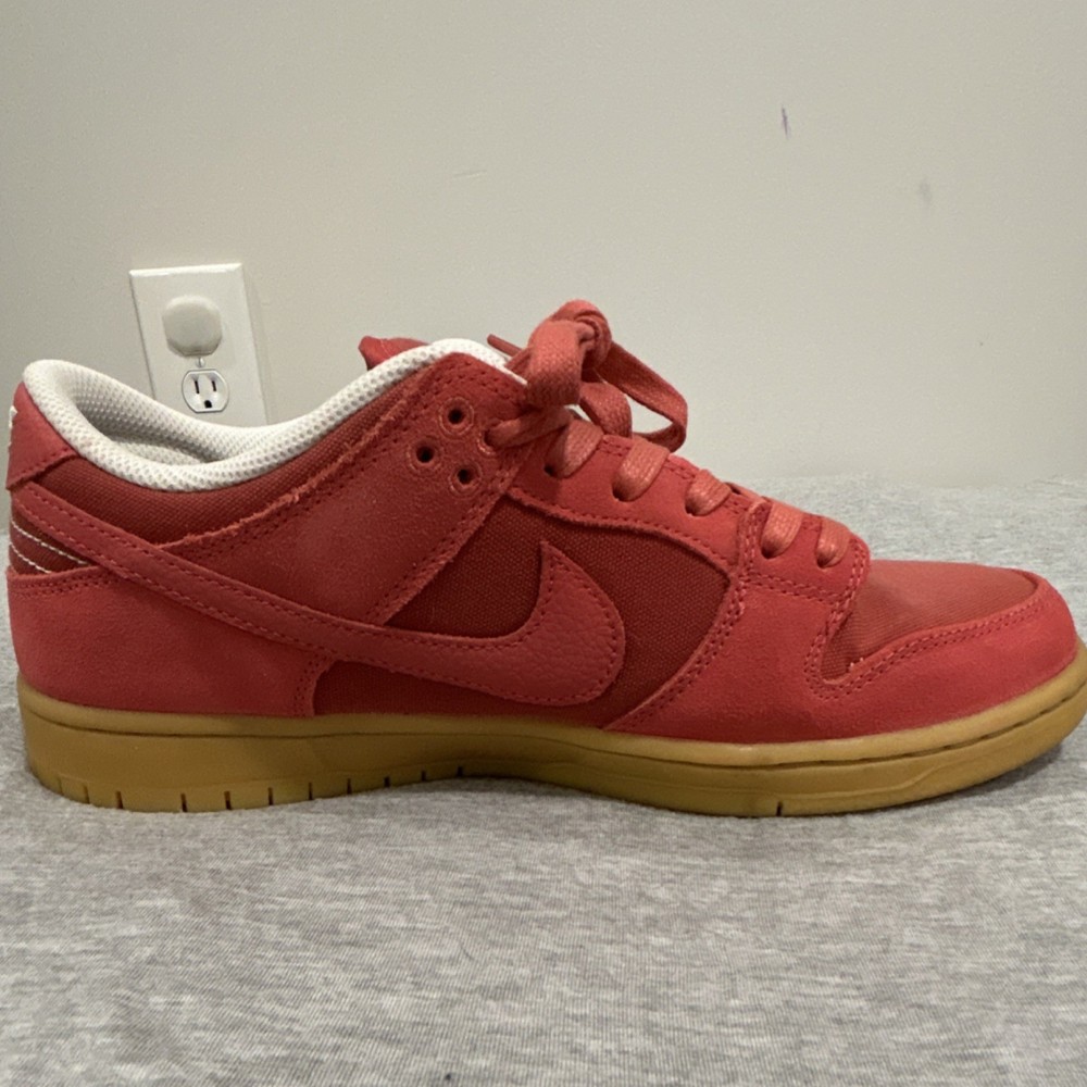Nike SB Dunk Low Pro Adobe Red Size 8.5