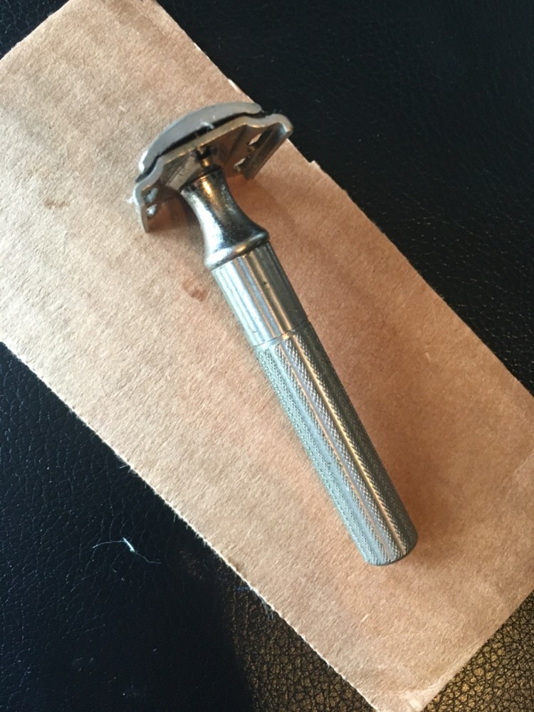 VTG Gillette Safety Razor