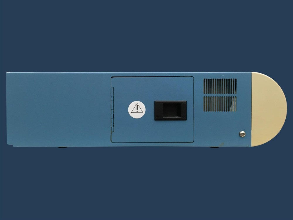 Smith & Nephew Dyonics 300XL Xenon Light Source REF 7206084 [2000]