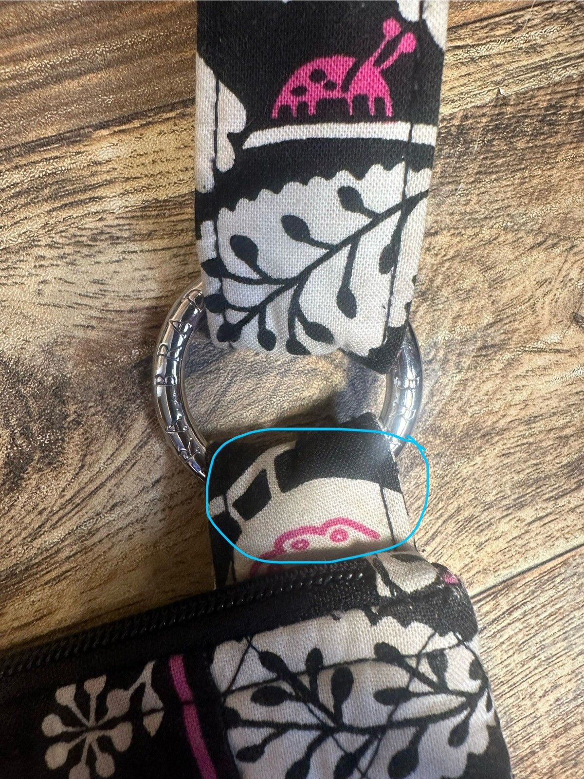 Vera Bradley Disney Parks •Mickey Meets Birdie Hipster Crossbody