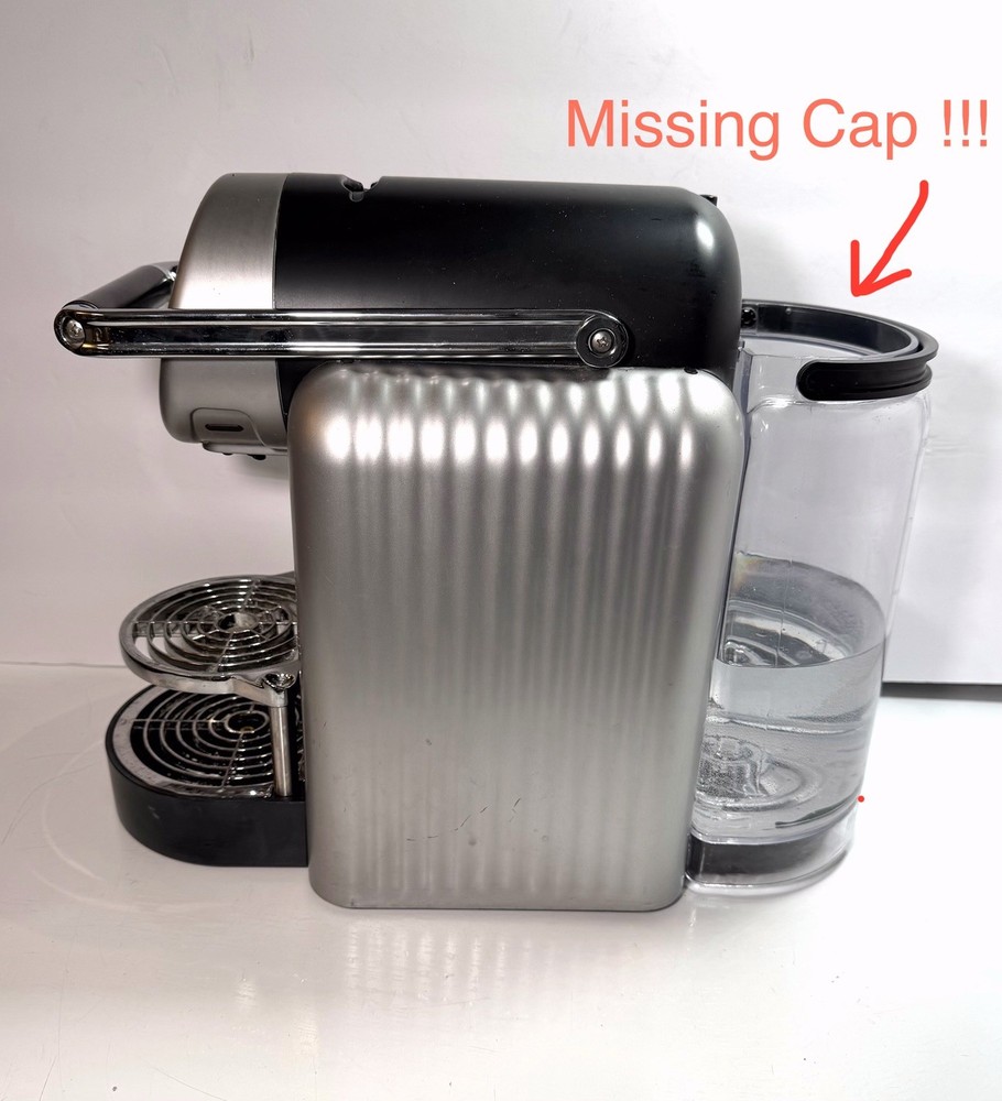 Nespresso Vertuo Coffee Machine Type 9737N Espresso Maker Powers On Silver