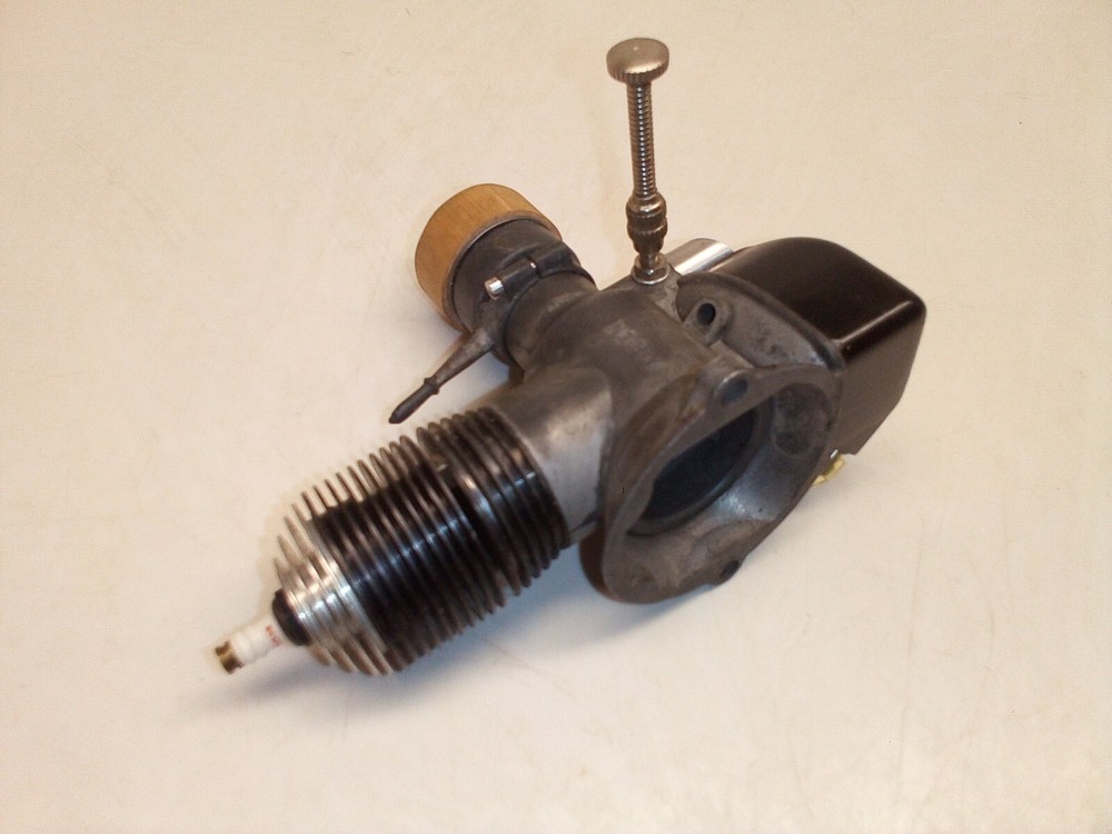 Vintage Arden .199 Model Airplane Engine