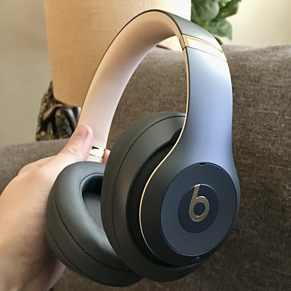 Beats By Dre Studio 3 Wireless Bluetooth Headset - All Colors