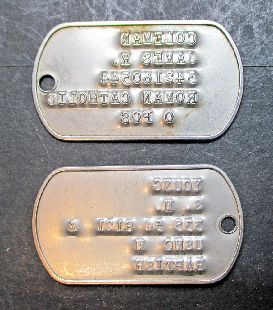 🪖🪖🪖🪖 2 Different Vintage Military Dog Tags 🪖🪖🪖🪖