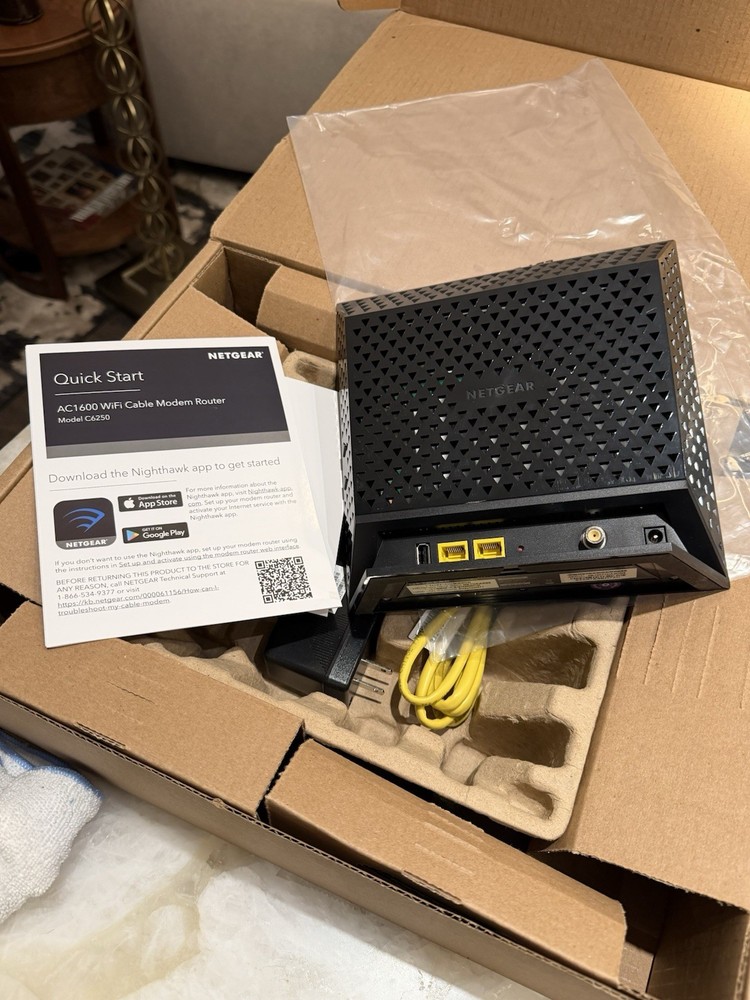 NETGEAR AC1600 WiFi Cable Modem Router