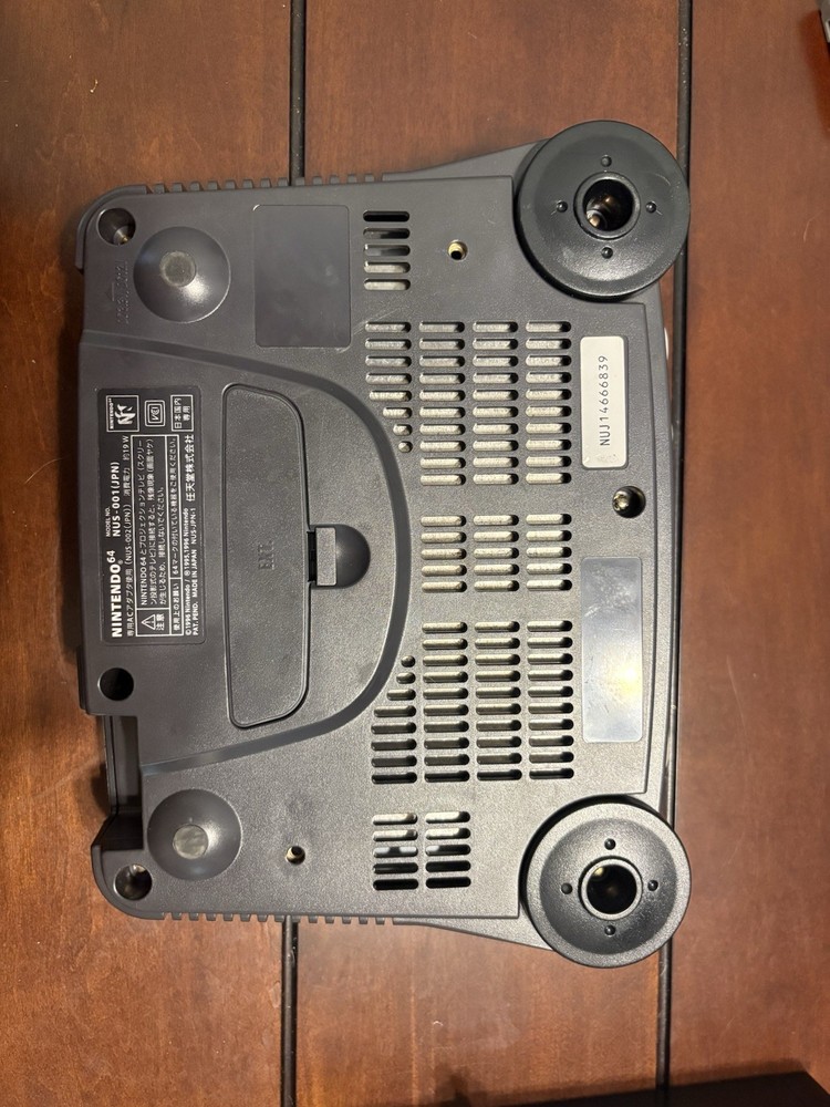 Nintendo 64 Gray Console Bundle ControllerCables 2 Games READ DESCRIPTION