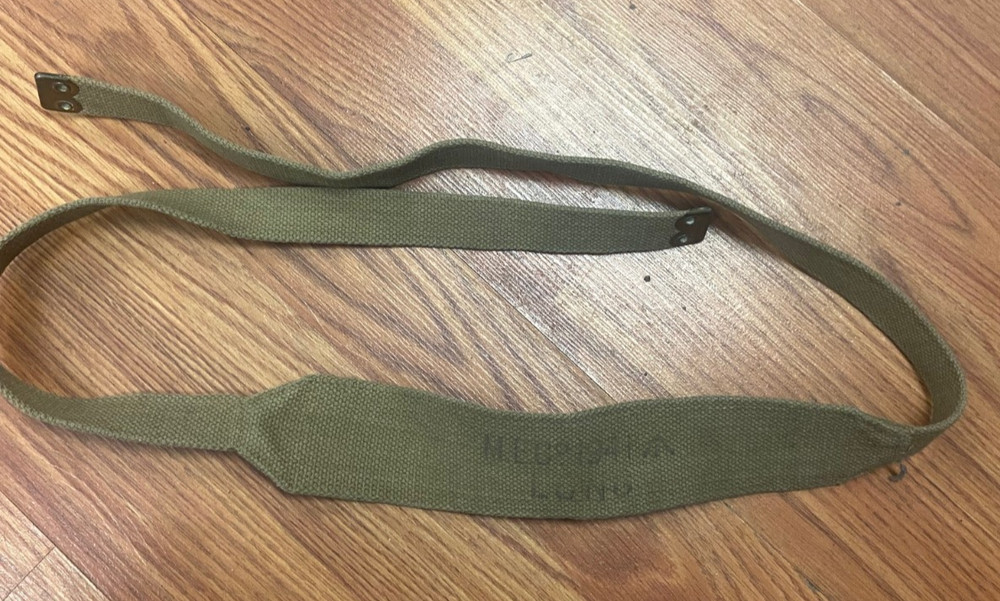 Vintage WW2 British P37 shoulder strap