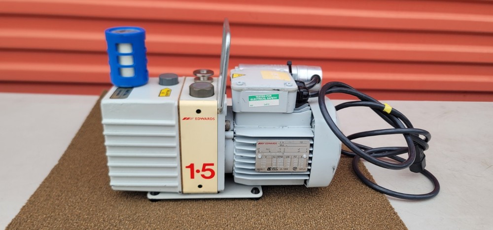 Edwards E2M1.5 Rotary Vane Vacuum Pump