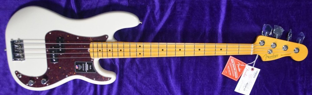 Fender AM Pro II Precision, Olympic White / Maple