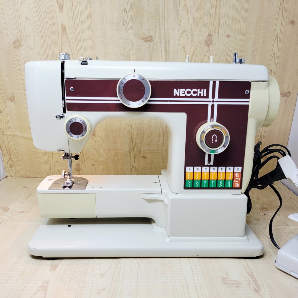 Necchi Sewing Machine 523 Works MISSING TABLE