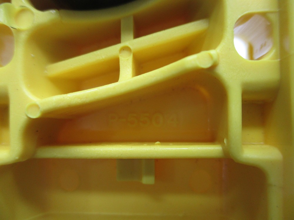 HUBBELL P-5504 PLUG NSNP