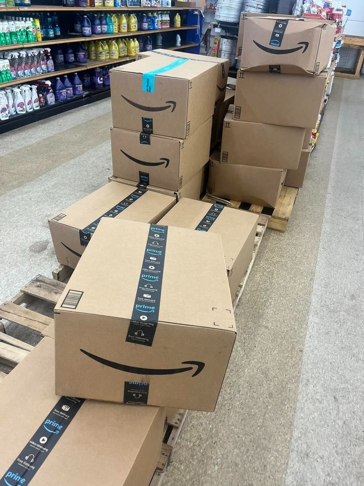 Small General Goods Bundle – Mixed Merchandise