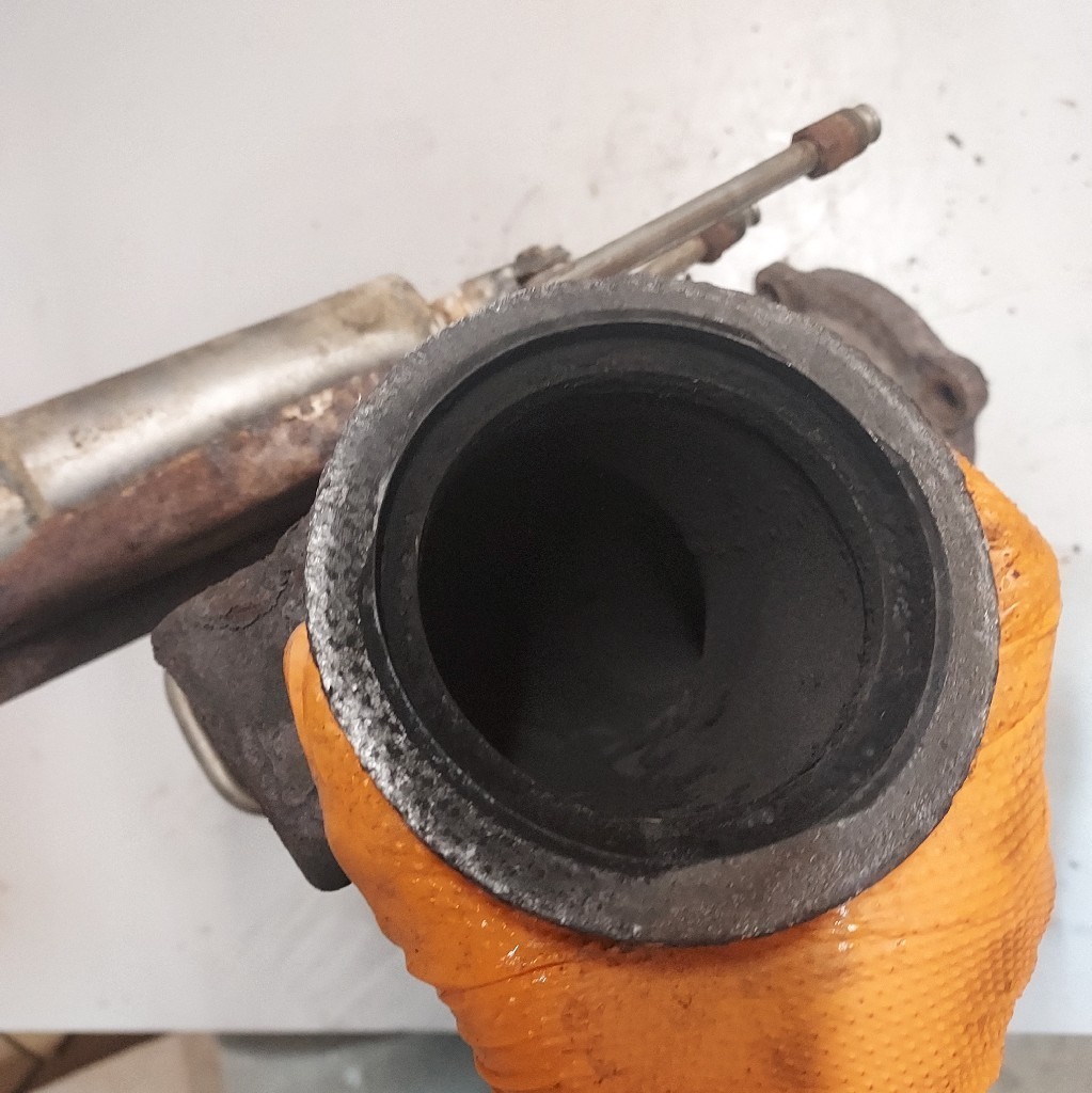 1891696C91 Exhaust Brake Valve Navistar International MFDT, 2514237C91