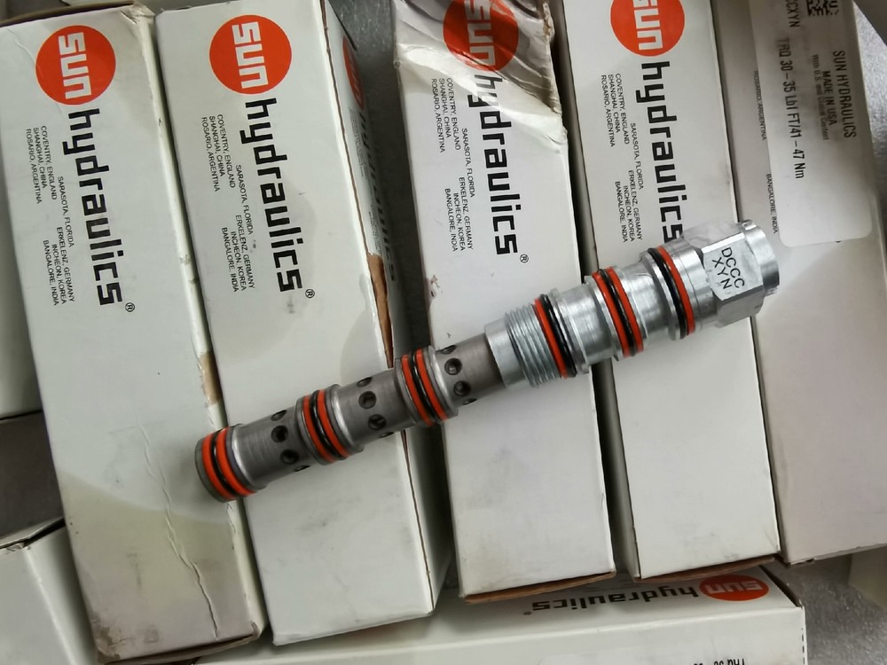 1PCS DCCC-XYN Pressure valve