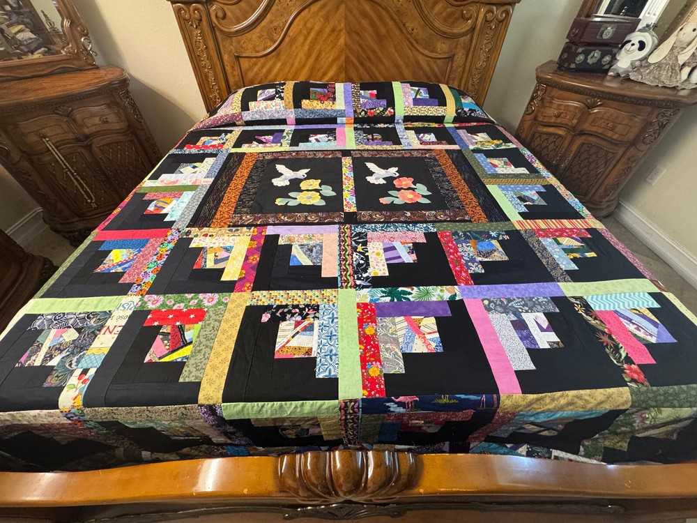 CaKing  Size Machine pieced LogCabin  patchwork  quilt top #6-10A Made in USA