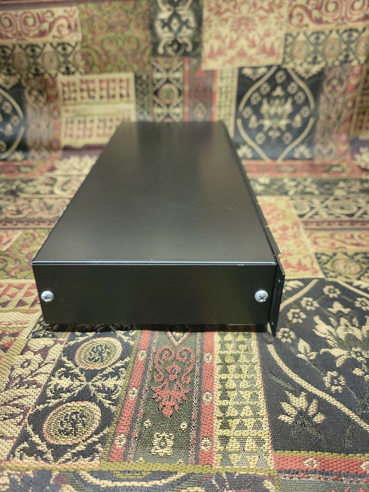 Russound FP-36 Rackmount Audiojack
