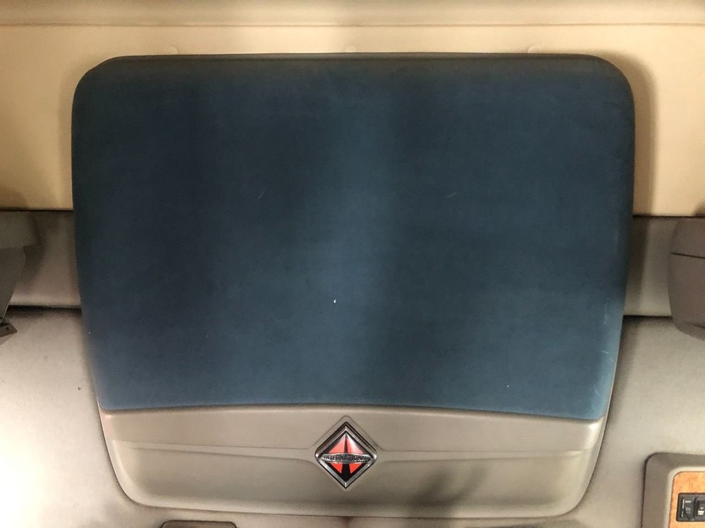 International PROSTAR Sleeper Cabinet - Used