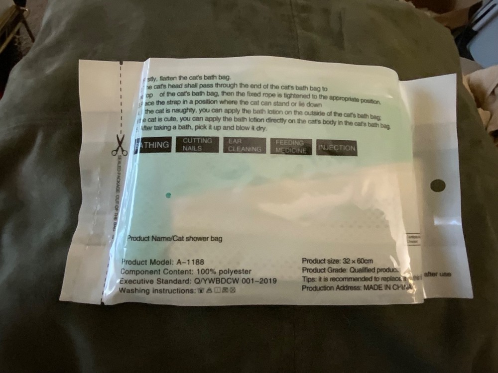 CAT SHOWER BATH GROOMING BAG