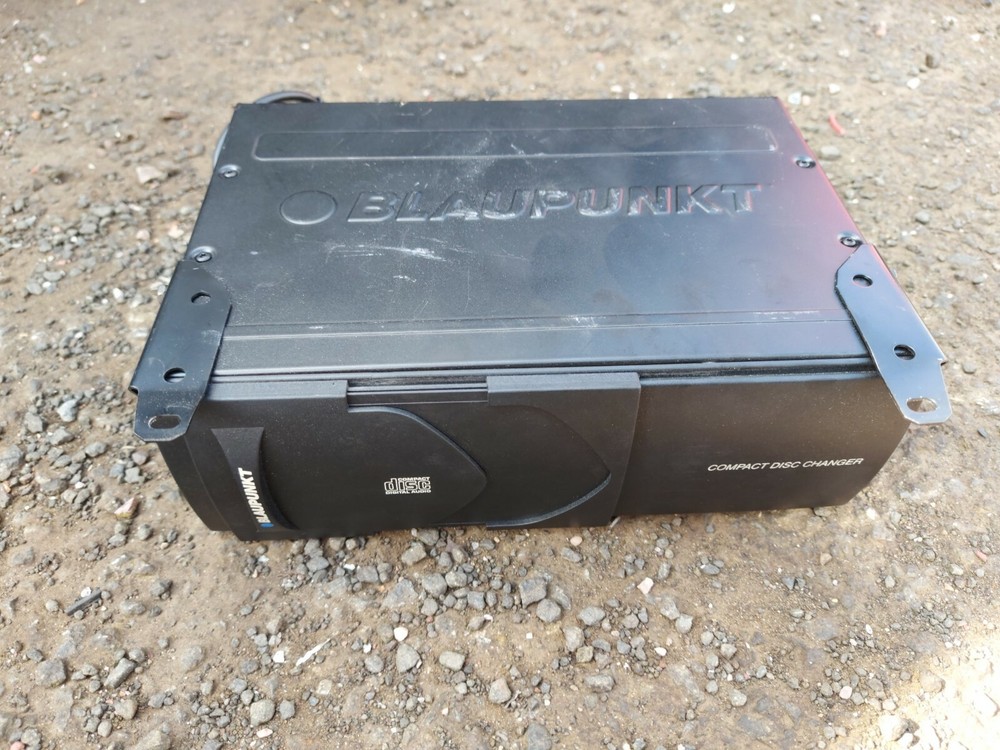 2004 Alfa Romeo GT CD Changer