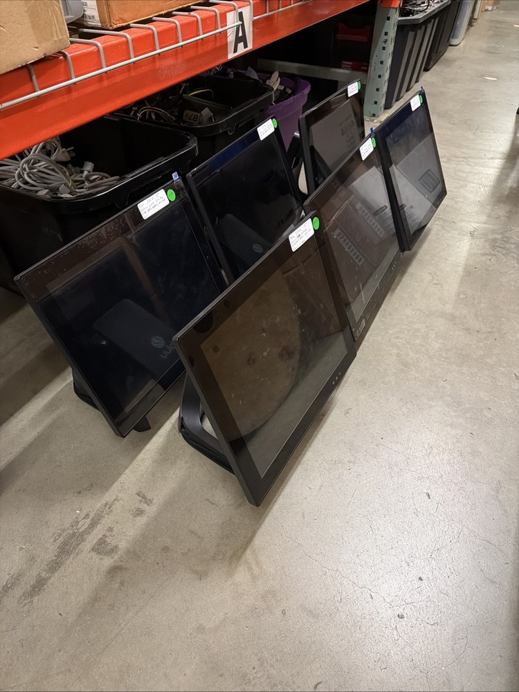 Windows POS terminal 15” touch screen