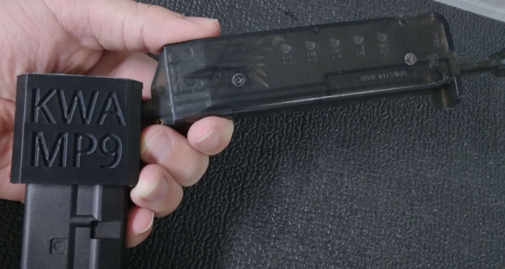 Airsoft KWA MP9 Speedloader Adapter (Black)