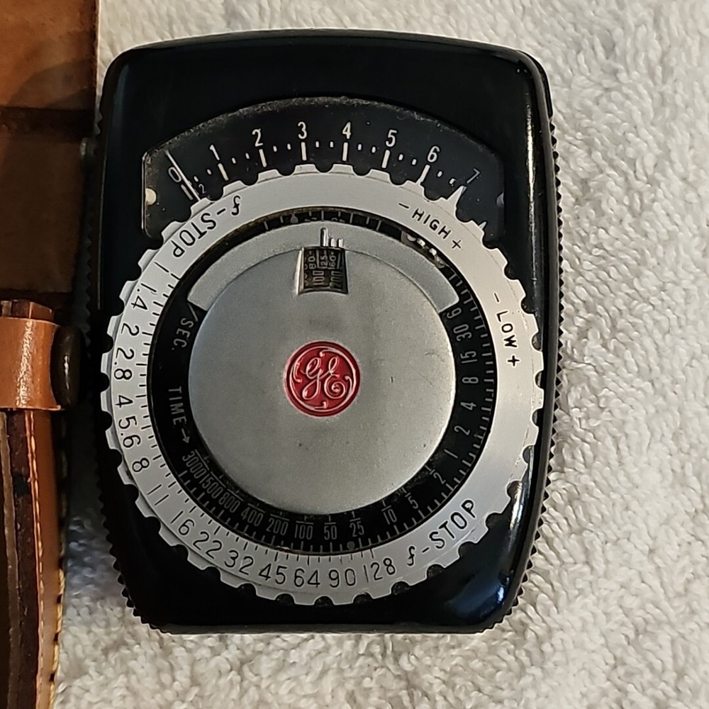 Exposure Meter General Electric Type PR-1 With Leather Case Locking Memory