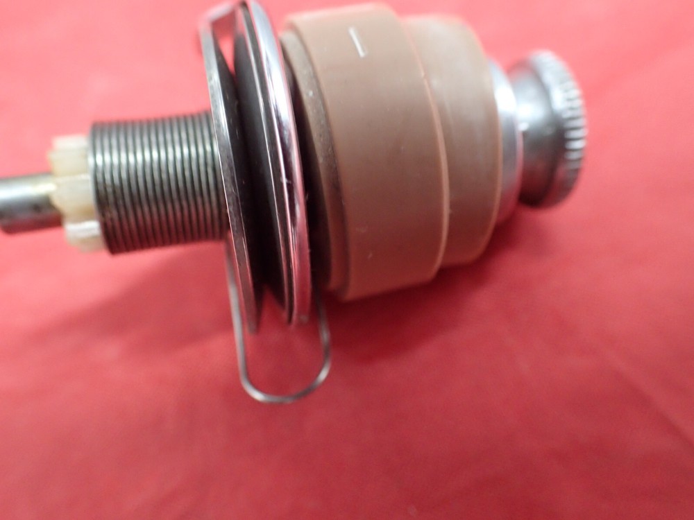 Vintage 227M Singer Sewing Machine Thread Tension