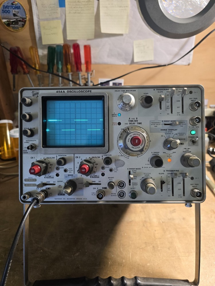 Tektronix 454A 2 Channel Oscilloscope
