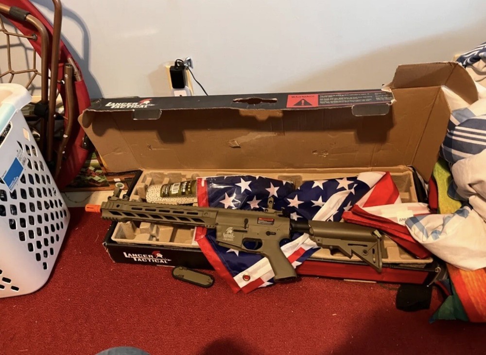 Airsoft gun