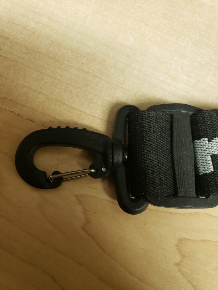 Manfrotto Carrying Strap With Clip