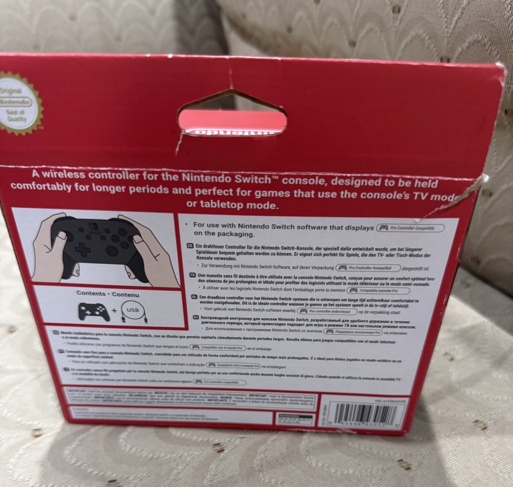 Nintendo Switch Pro Controller - Black