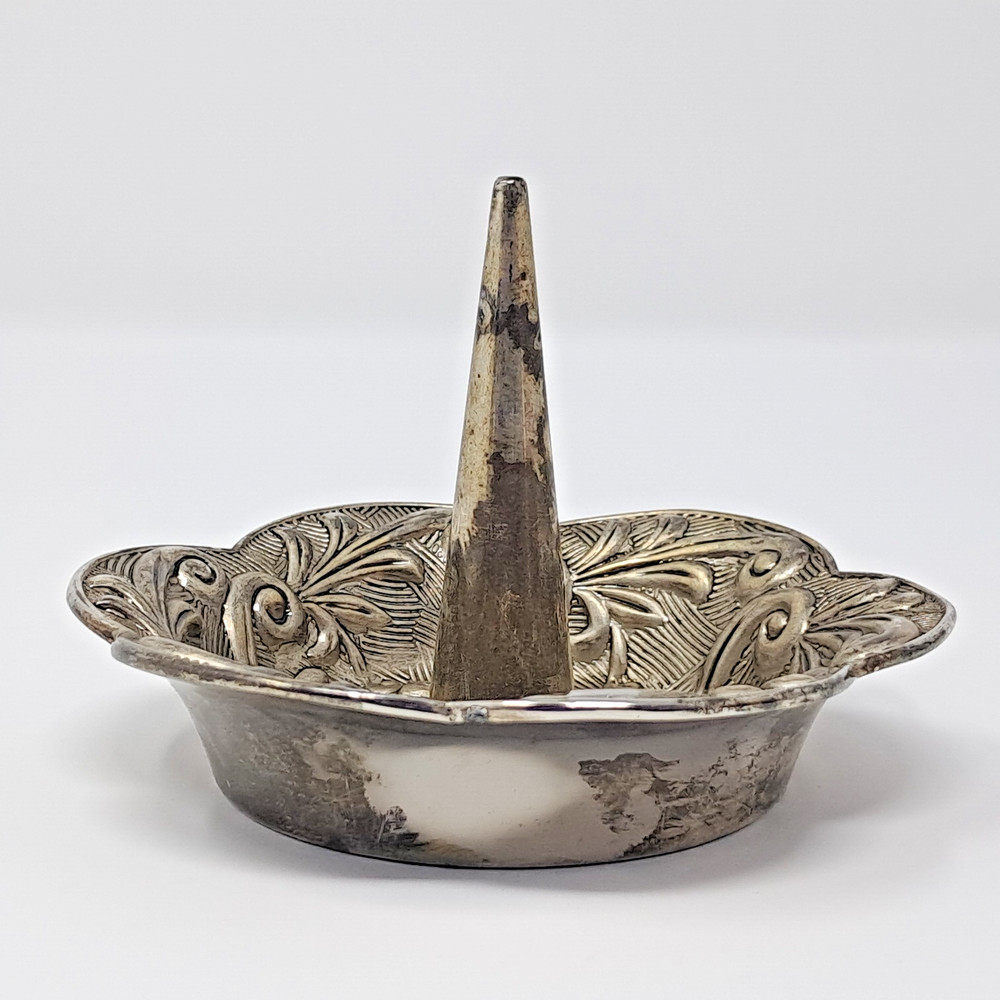 Godinger Silver Plated Ring Holder trinket dish 1992 petal scroll vintage
