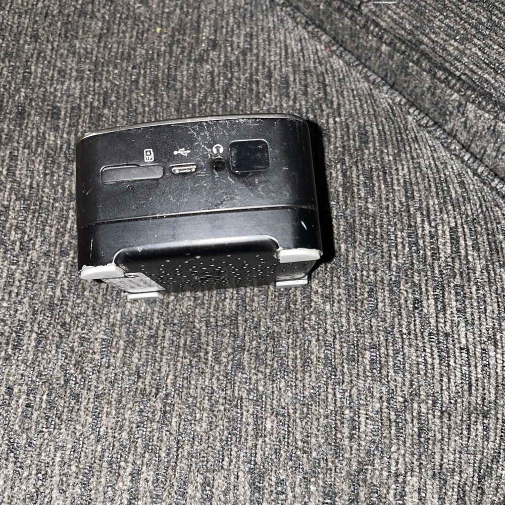 Atomicx P100B Projector Black