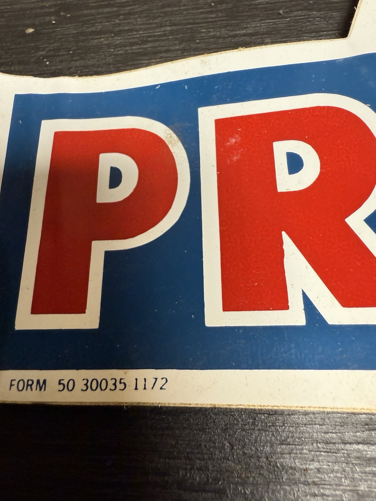 RARE Vintage SKELLY PRODUCTS Gas Pump Gas Oil Station Advertising Decal Sticker