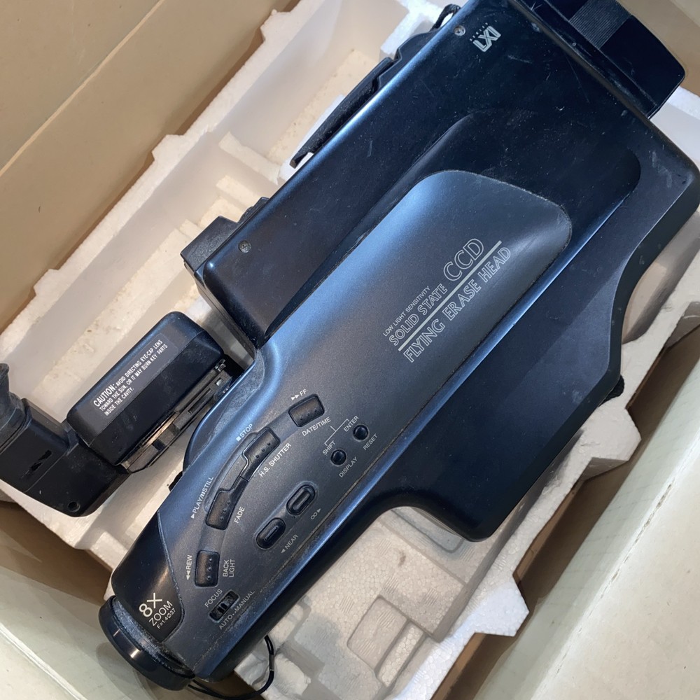 Vintage Sears Solid State CCD VHS Movie Video Camera UNTESTED