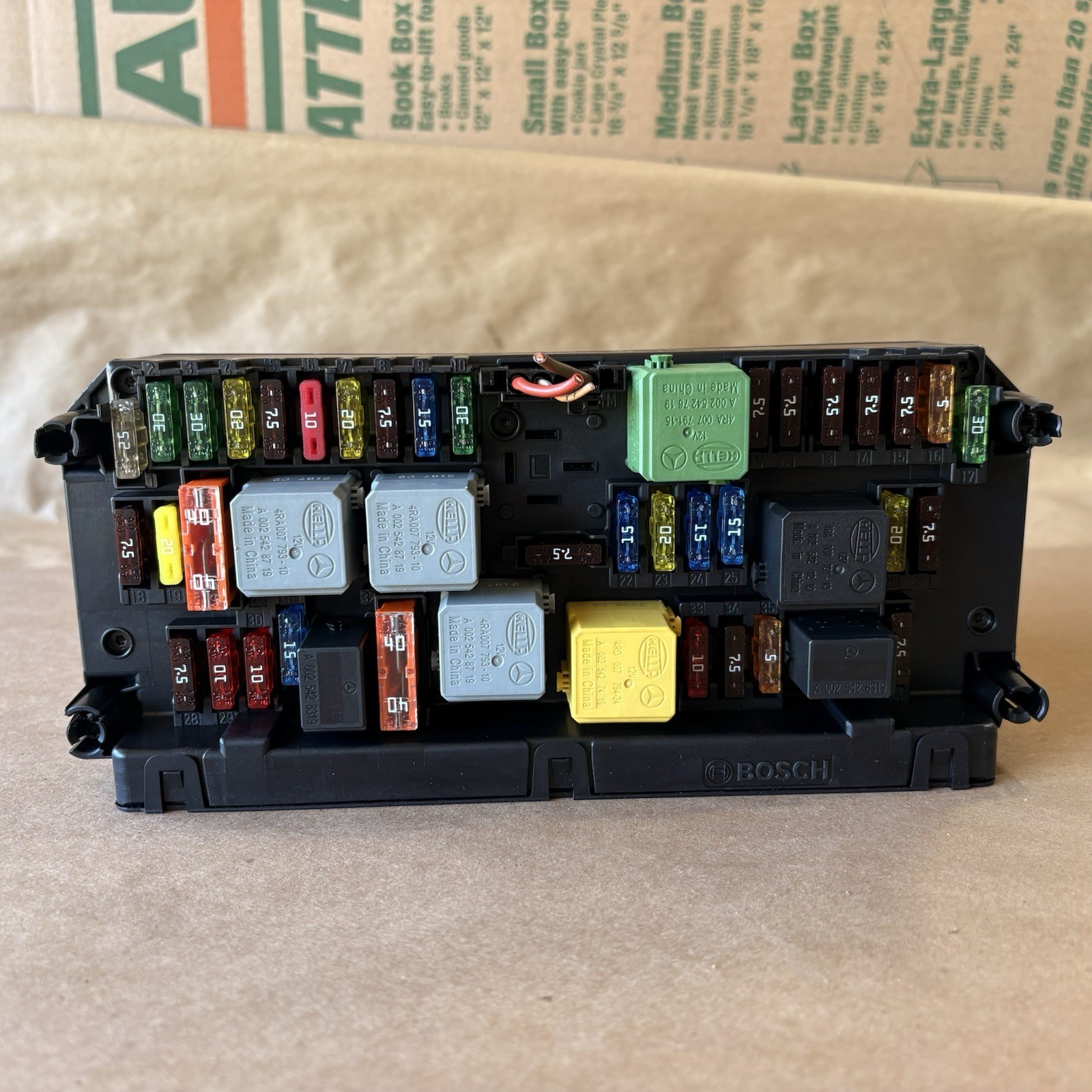 13 Mercedes-Benz C250 Front Fuse SAM Relay Box Control Module A 212 900 34 14