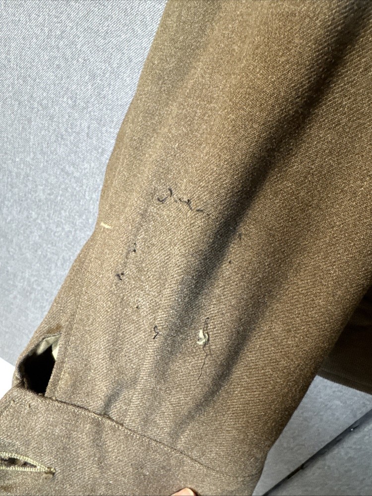 Vintage WW2 Jacket Size 36R 3rd Army Patch