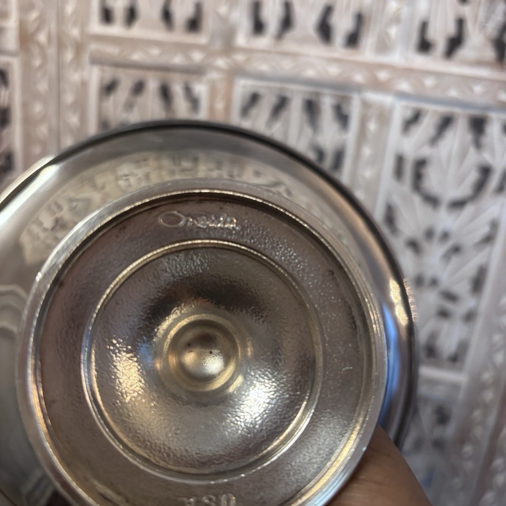 Vintage Oneida Silversmiths Silver Plated Footed Pedestal Candy Nut Dish Compote
