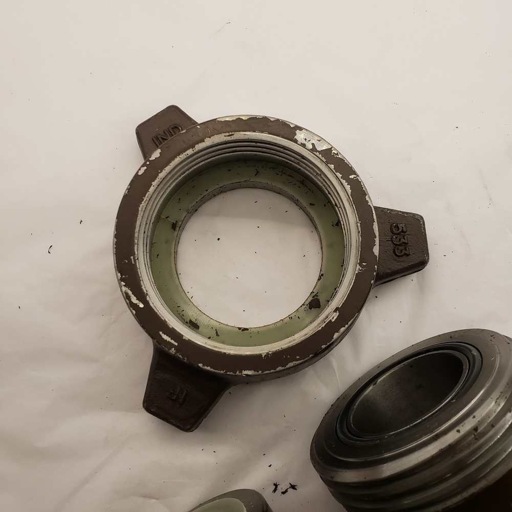 Yale Hammer Union 2" Fig 110 4000cwp B18